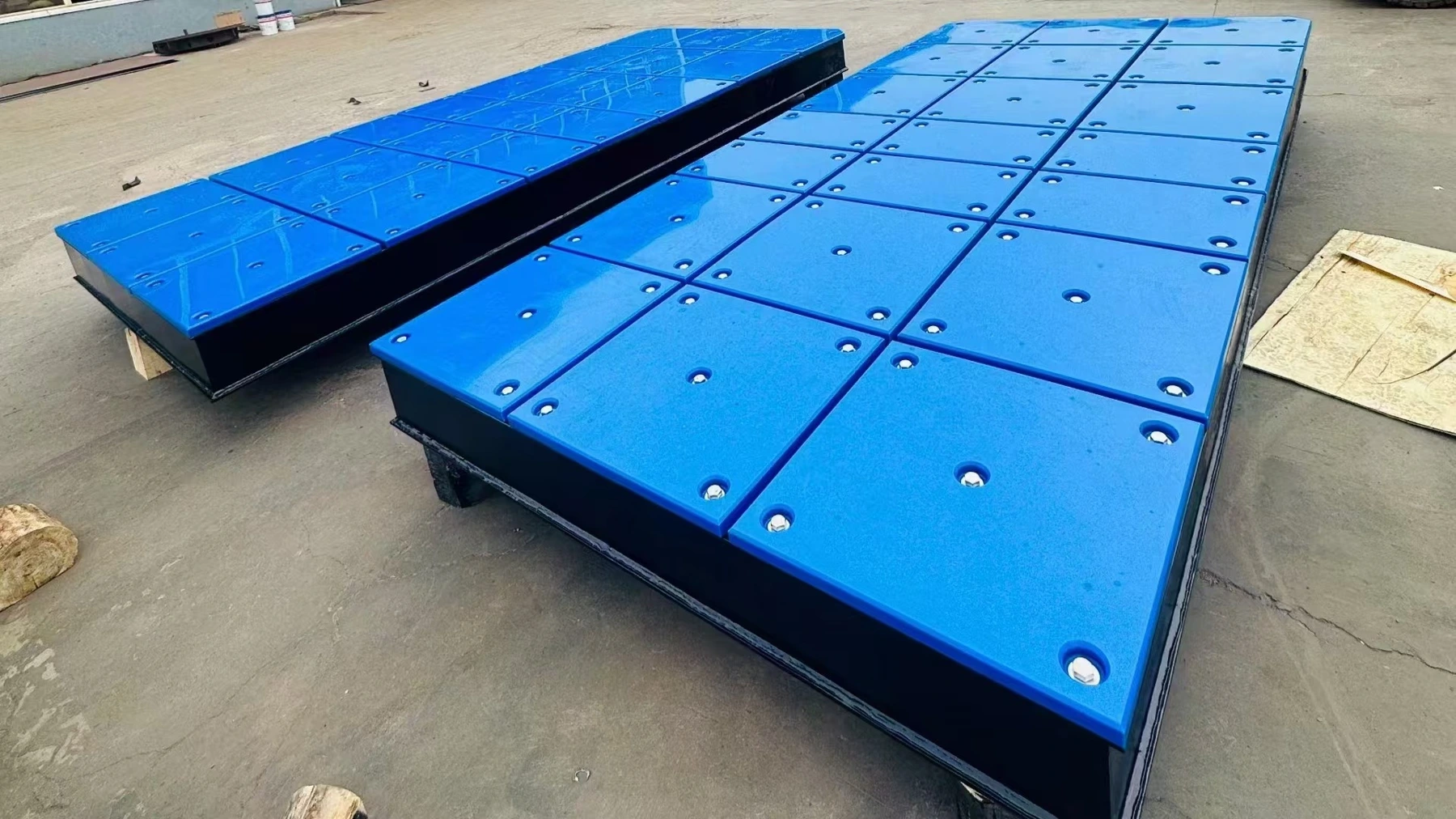 Panel fender laut dengan bantalan plastik 03
