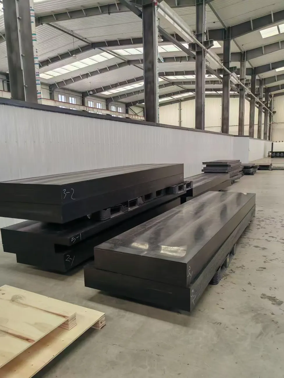 UHMWPE Sheets & Custom Machined Parts